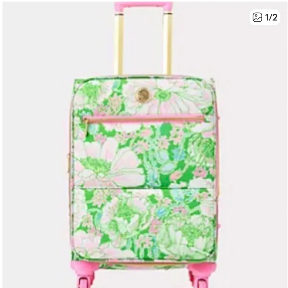 💚🌸NWT Lilly Pulitzer Rolling Suitcase GWP In Poppyland💚🌸 - Picture 5 of 6